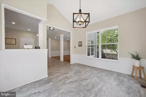 Entry Way - 604 Bushytail Dr, Frederick, MD 21703 photo 10 of 13