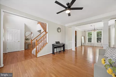 Entry Way - 604 Bushytail Dr, Frederick, MD 21703 photo 5 of 13