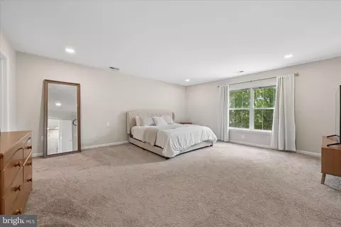 Bedroom - 604 Bushytail Dr, Frederick, MD 21703 photo 1 of 6