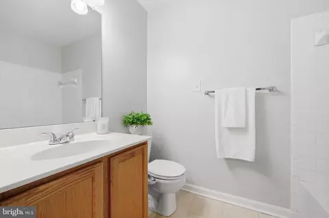 Bath - 3962 Triton St, Frederick, MD 21704 photo 3 of 4