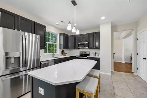 Kitchen - 107 Redcloud Ct, Frederick, MD 21702 photo 5 of 7