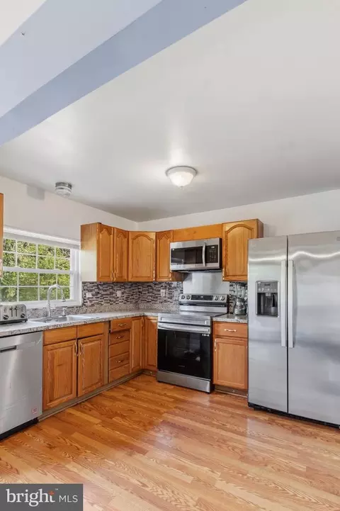 Kitchen - 1603 Jennings Ct, Frederick, MD 21702 photo 2 of 2