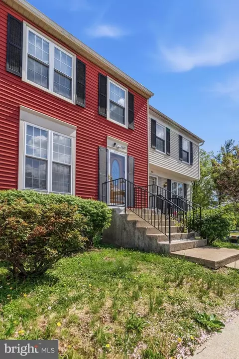 Exterior - 1603 Jennings Ct, Frederick, MD 21702 photo 4 of 12