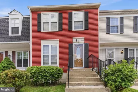 Exterior - 1603 Jennings Ct, Frederick, MD 21702 photo 5 of 12