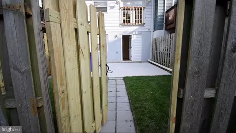 Exterior - 1666 Colonial Way, Frederick, MD 21702 photo 3 of 3