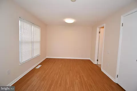 Living - 1666 Colonial Way, Frederick, MD 21702 photo 11 of 14