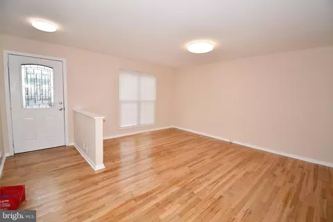 Living - 1666 Colonial Way, Frederick, MD 21702 photo 3 of 14