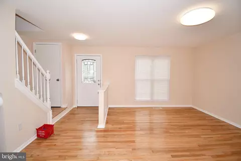 Living - 1666 Colonial Way, Frederick, MD 21702 photo 10 of 14