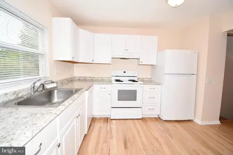 Kitchen - 1666 Colonial Way, Frederick, MD 21702 photo 4 of 4