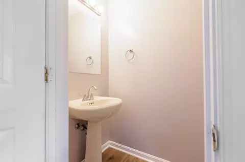 Entry Way - 2433 Dunmore Ct, Frederick, MD 21702 photo 3 of 5