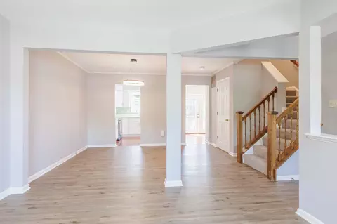 Living - 2433 Dunmore Ct, Frederick, MD 21702 photo 3 of 6