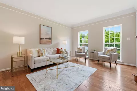 Living - 9052 Major Smith Ln, Frederick, MD 21704 photo 1 of 5