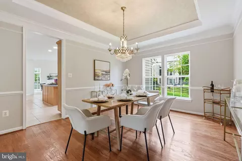 Dining - 9052 Major Smith Ln, Frederick, MD 21704 photo 4 of 5