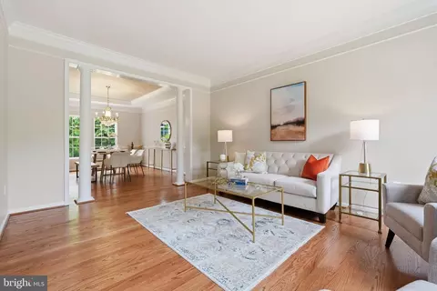 Living - 9052 Major Smith Ln, Frederick, MD 21704 photo 2 of 5