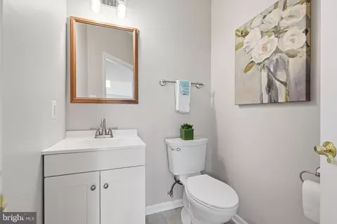 Bath - 9052 Major Smith Ln, Frederick, MD 21704 photo 1 of 5