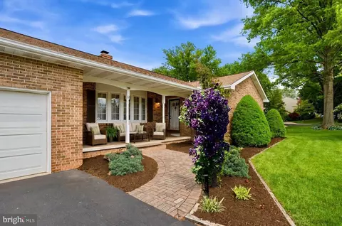 Exterior - 12 Caroline Dr, Middletown, MD 21769 photo 3 of 16