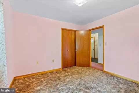 Bedroom - 12 Caroline Dr, Middletown, MD 21769 photo 4 of 9