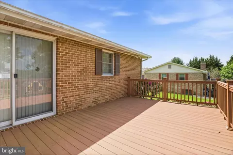 Exterior - 12 Caroline Dr, Middletown, MD 21769 photo 6 of 16