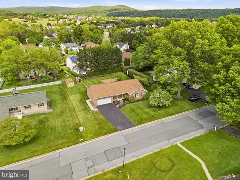 View/Area - 12 Caroline Dr, Middletown, MD 21769 photo 10 of 13