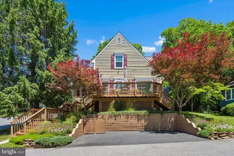 10801 Lake Ct, New Market, MD 21774