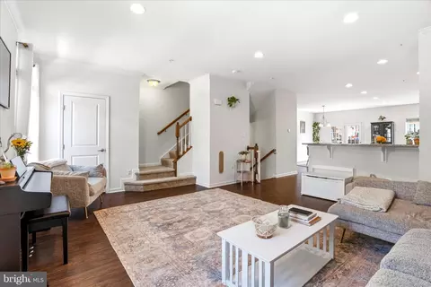 Entry Way - 5923 Leben Dr, Frederick, MD 21703 photo 3 of 8