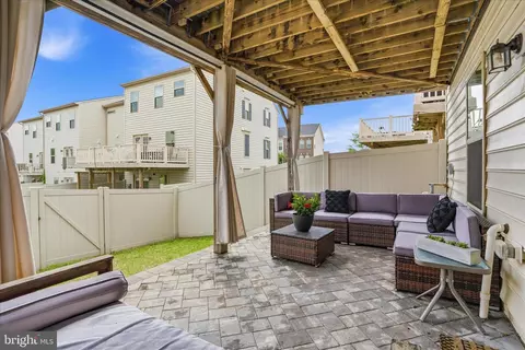 Exterior - 5923 Leben Dr, Frederick, MD 21703 photo 5 of 7