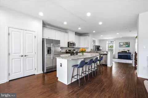 Kitchen - 5923 Leben Dr, Frederick, MD 21703 photo 3 of 4