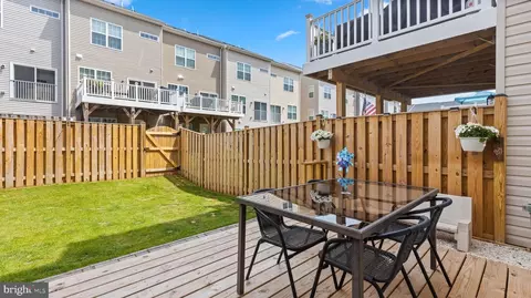 Exterior - 5967 Whelan Ln, Frederick, MD 21703 photo 3 of 5