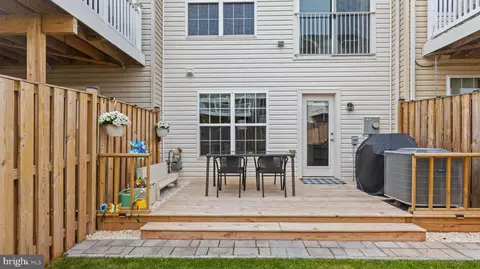 Exterior - 5967 Whelan Ln, Frederick, MD 21703 photo 4 of 5