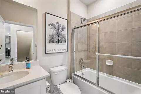 Entry Way - 809 Foundry St, Frederick, MD 21701 photo 5 of 11