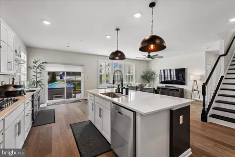 Kitchen - 809 Foundry St, Frederick, MD 21701 photo 3 of 4