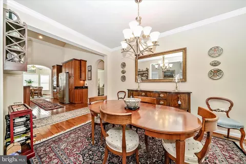Dining - 3009 Old Annapolis Trl, Frederick, MD 21701 photo 2 of 4