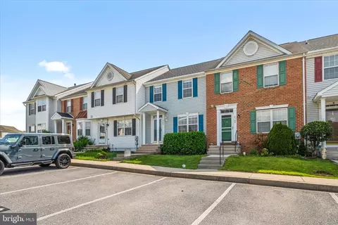 5142 Dartmoor Pl, Frederick, MD 21703