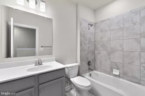 Bath - 4942 Macdonough Pl, Frederick, MD 21703 photo 2 of 2