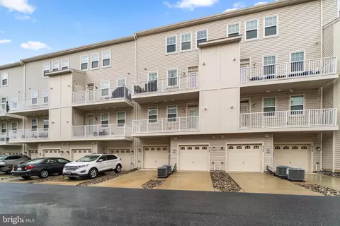 Exterior - 4942 Macdonough Pl, Frederick, MD 21703 photo 4 of 5