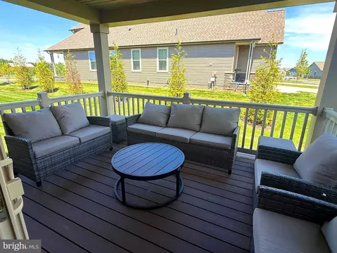 Exterior - 2506 Crown Point Cir, Frederick, MD 21702 photo 5 of 5