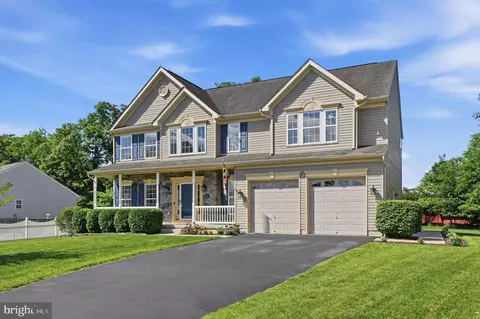 31 Pleasant Acres Dr, Thurmont, MD 21788