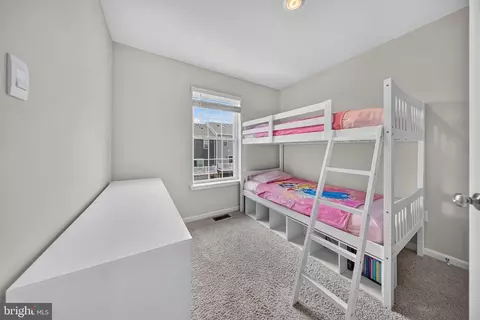 Bedroom - 1204 Daphne Way, Frederick, MD 21702 photo 7 of 9