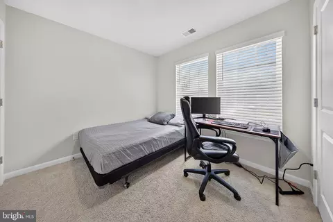 Bedroom - 1204 Daphne Way, Frederick, MD 21702 photo 1 of 9