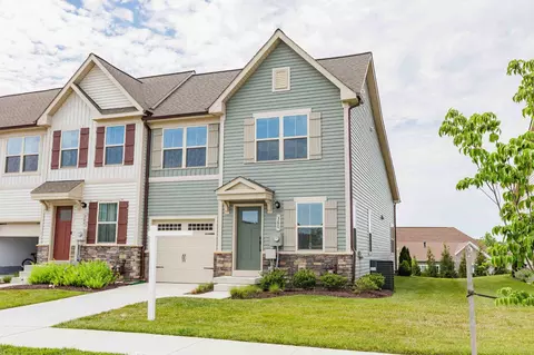 Exterior - 360 Shortleaf Cir, Frederick, MD 21702 photo 2 of 9