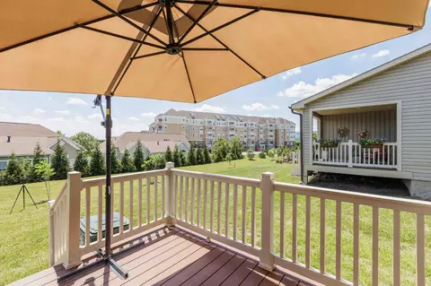 Exterior - 360 Shortleaf Cir, Frederick, MD 21702 photo 6 of 9