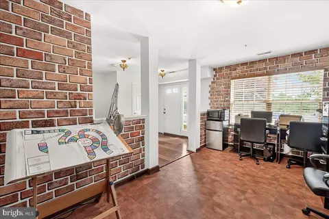 Entry Way - 6511 Mallery Ct, Frederick, MD 21703 photo 3 of 3