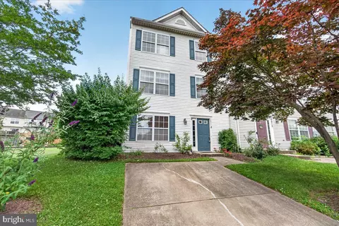 Exterior - 6511 Mallery Ct, Frederick, MD 21703 photo 2 of 18