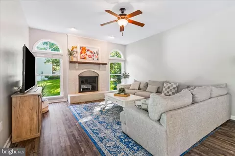 Living - 9009 Shadybrook Dr, Frederick, MD 21701 photo 1 of 2