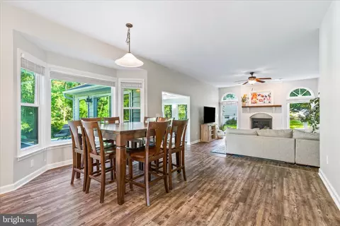 Dining - 9009 Shadybrook Dr, Frederick, MD 21701 photo 2 of 2