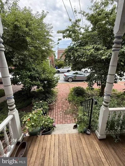 Exterior - 327 E 3rd St, Frederick, MD 21701 photo 3 of 10