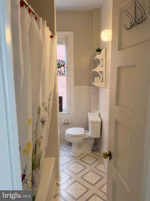 Bath - 327 E 3rd St, Frederick, MD 21701 photo 2 of 3