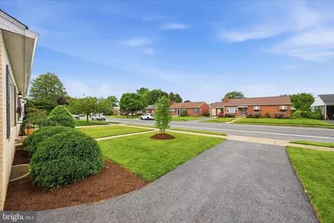 Exterior - 612 Biggs Ave, Frederick, MD 21702 photo 4 of 7