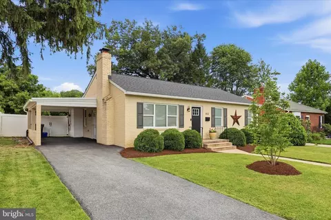612 Biggs Ave, Frederick, MD 21702