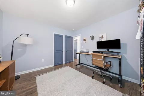 Entry Way - 612 Biggs Ave, Frederick, MD 21702 photo 4 of 7